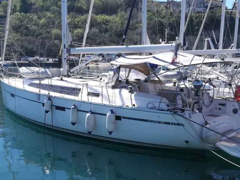 Pronájem Plachetnice v Agropoli -Bavaria Cruiser 46