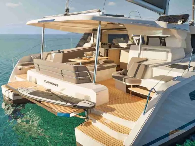 Pronájem lodi Fountaine Pajot New 41 v Rodi Garganico na Samboatu