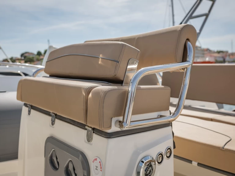 Bwa Sport 26 GTO jednotlivci a charterové společnosti v Lège-Cap-Ferret