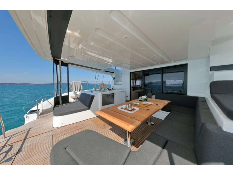 Pronájem lodi Lagoon Lagoon 55 v Kaštel Gomilica na Samboatu