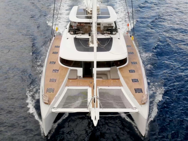 Pronajmout si Lagoon Lagoon Sixty 5 v Kaštela