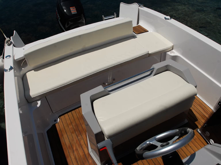 Pronajmout si Atlantic open 670 v Preko