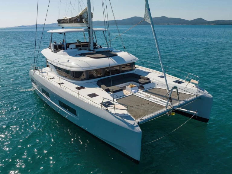 Pronajmout si Lagoon Lagoon 55 v Kaštel Gomilica