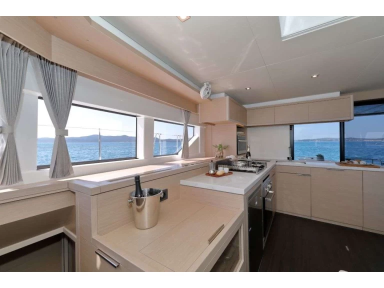 Pronájem Katamarán v Kaštel Gomilica -Lagoon Lagoon 55