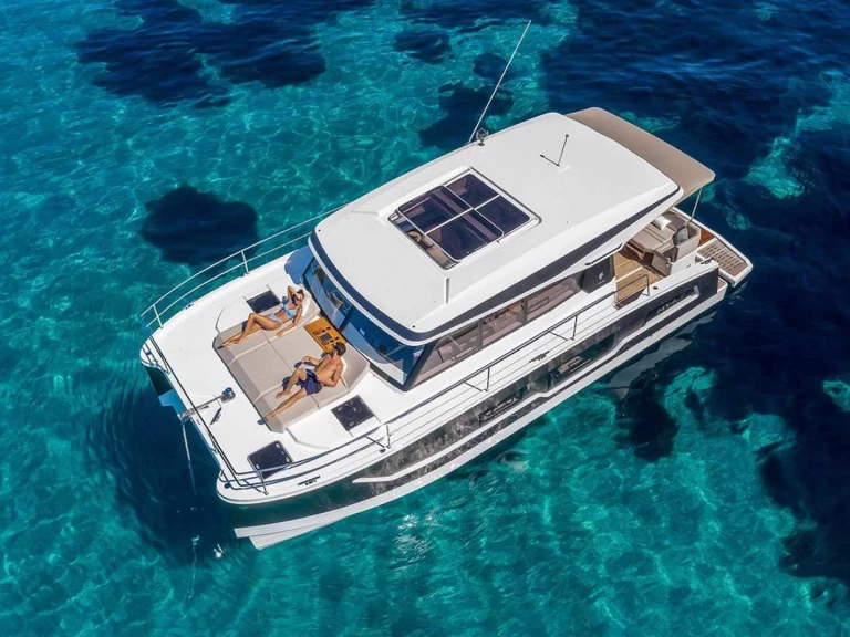 Pronajmout Motorová loď se skipperem či ne Fountaine Pajot v Phuket Yacht Haven Marina