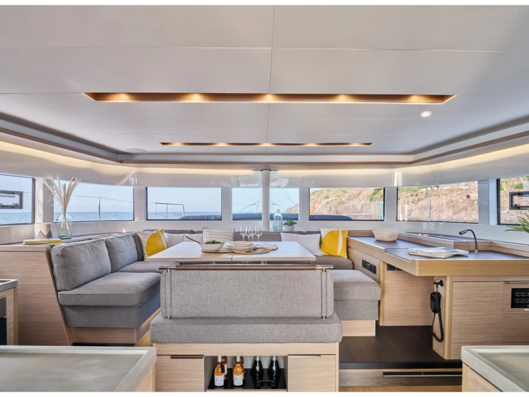 Pronajmout si Lagoon Lagoon 51 v Pórto Chéli