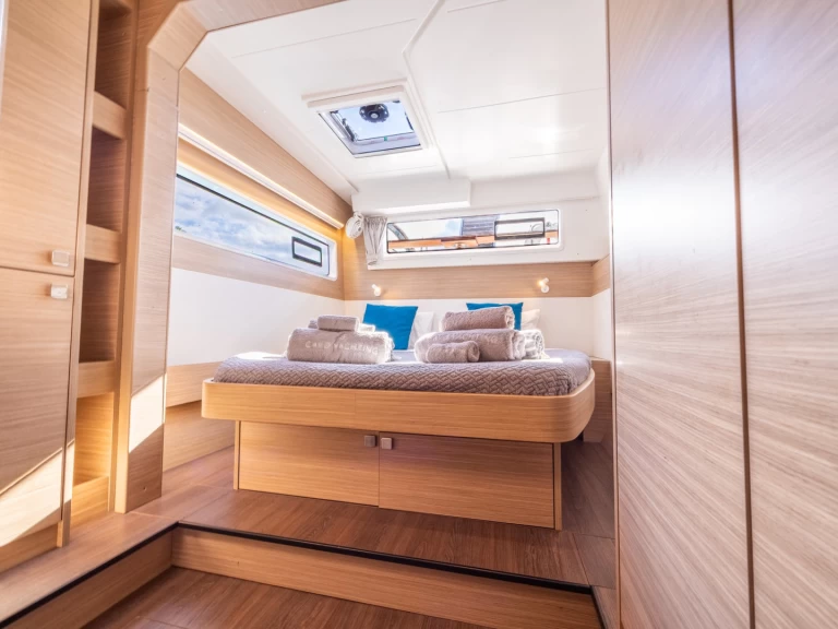 Lagoon Lagoon 43 jednotlivci a charterové společnosti v Lefkáda