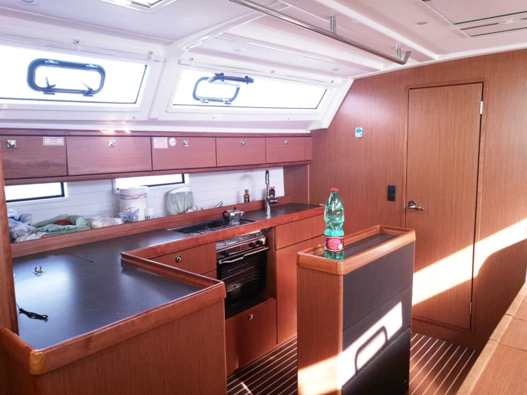 Pronájem lodi Agropoli lákavé ceny Cruiser 46