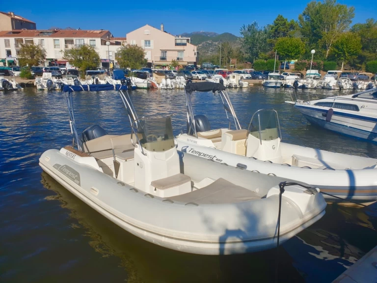 Pronájem lodi Saint-Florent lákavé ceny Capelli 626