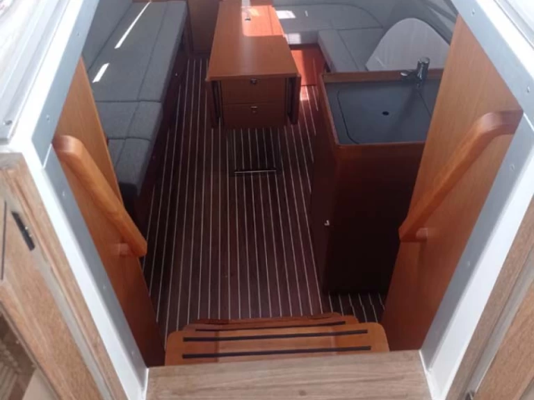 Pronájem lodi Bavaria Cruiser 34 v Deme of Volos na Samboatu