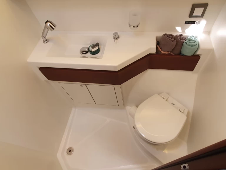 Pronájem lodi Split lákavé ceny Oceanis 46.1