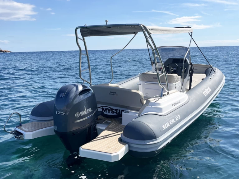 Pronájem lodi Marina de Palamós lákavé ceny Salpa Soleil 23