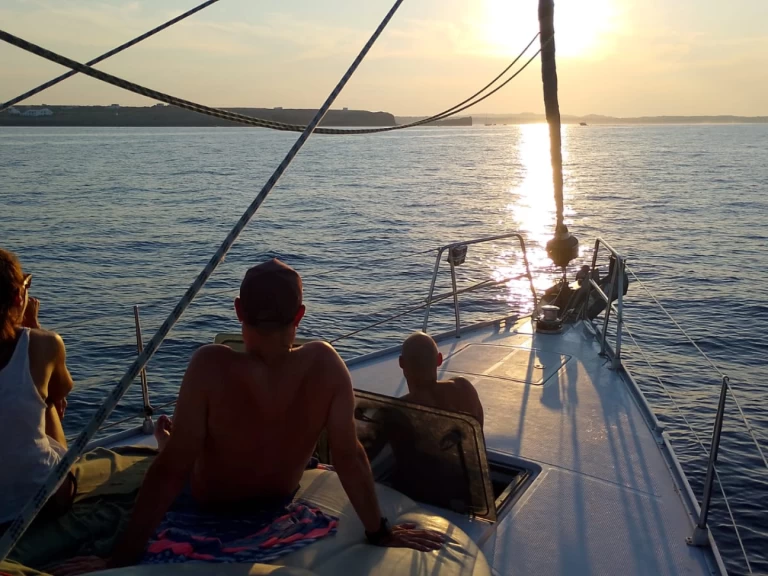 Pronájem Plachetnice Bénéteau s licencí