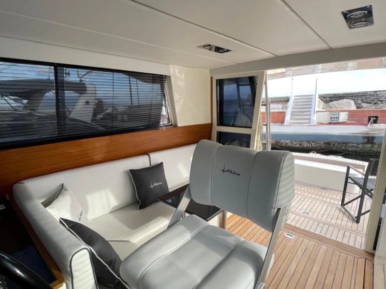 Pronájem lodi Rio Rio 11,50 v Porto di Mergellina na Samboatu