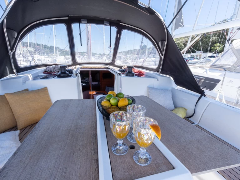 Pronájem Plachetnice Dufour s licencí