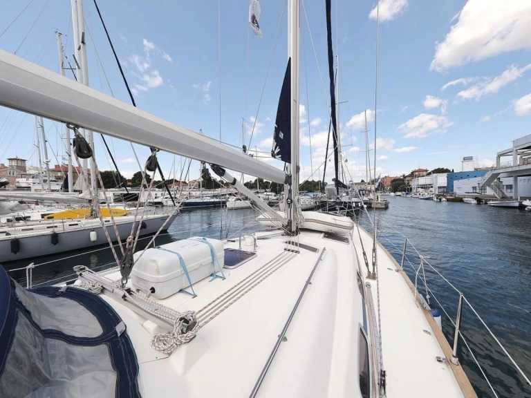 Pronajmout si Bavaria Cruiser 50 v Volos