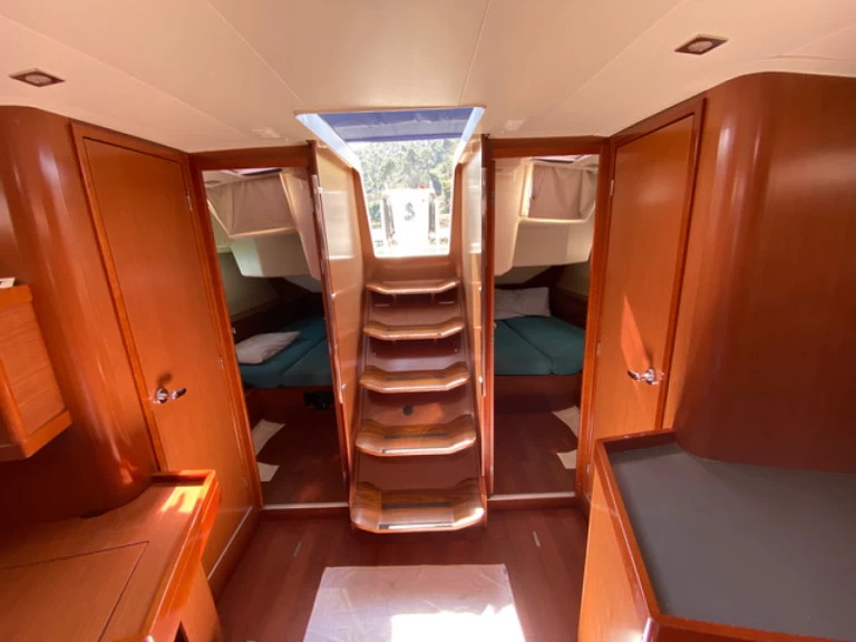 Pronájem jachty v La Spezia -Bénéteau Oceanis 45 na Samboatu