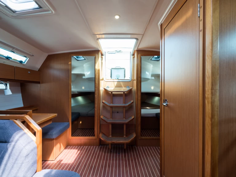 Pronájem lodi Kavála lákavé ceny Bavaria 40 Cruiser