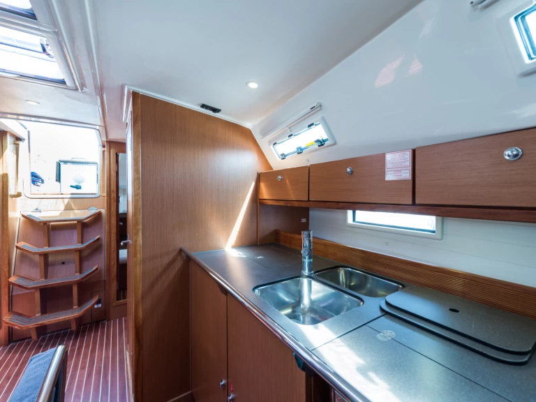 Pronájem lodi Bavaria Bavaria 40 Cruiser v Kavála na Samboatu