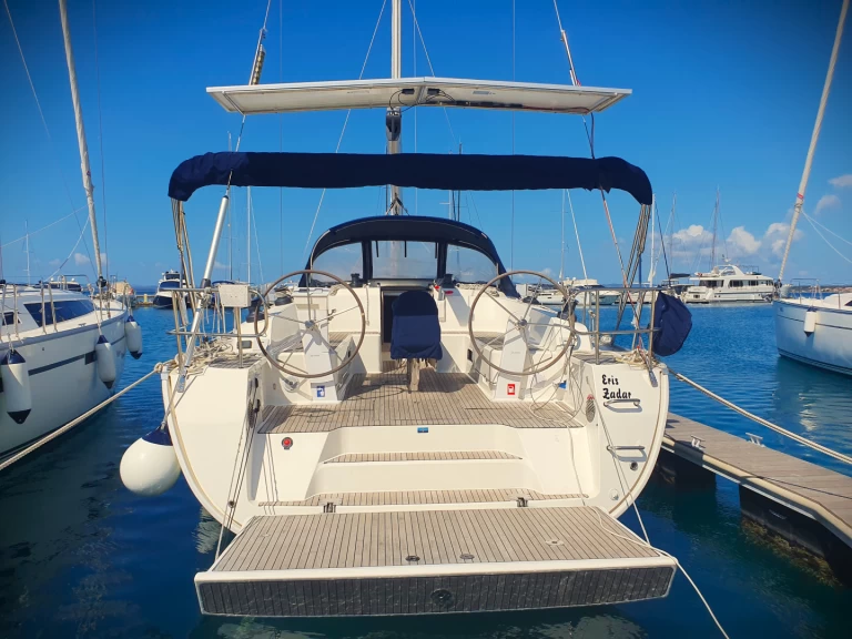 Pronajmout Plachetnice se skipperem či ne Bavaria v Drage