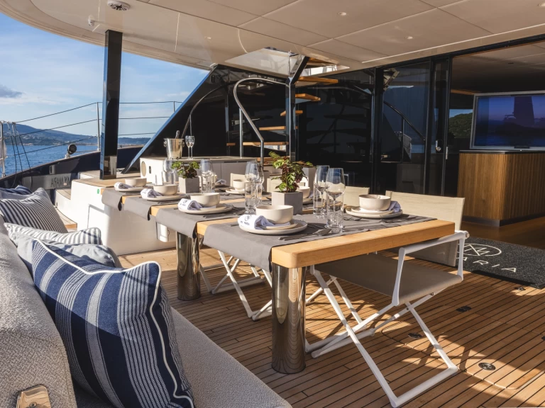 Pronajmout Katamarán se skipperem či ne Sunreef v Lefkáda