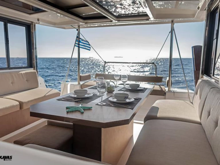 Pronájem lodi Bali Bali 4.2 v Paleros na Samboatu