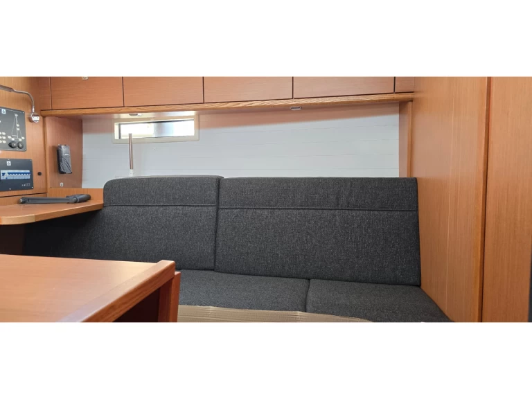 Pronájem Plachetnice Bavaria s licencí