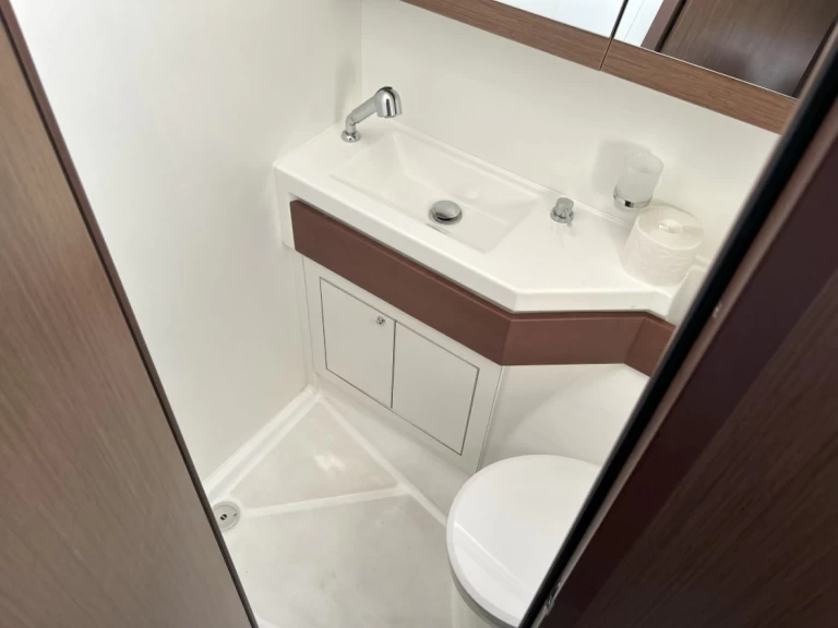 Pronajmout Plachetnice se skipperem či ne Bénéteau v Split