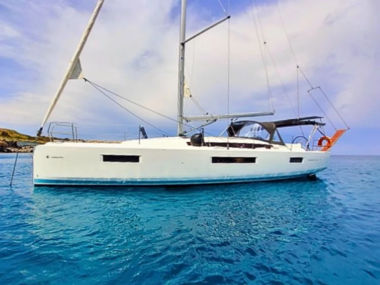 Pronájem lodi Rhodos lákavé ceny Sun Odyssey 440
