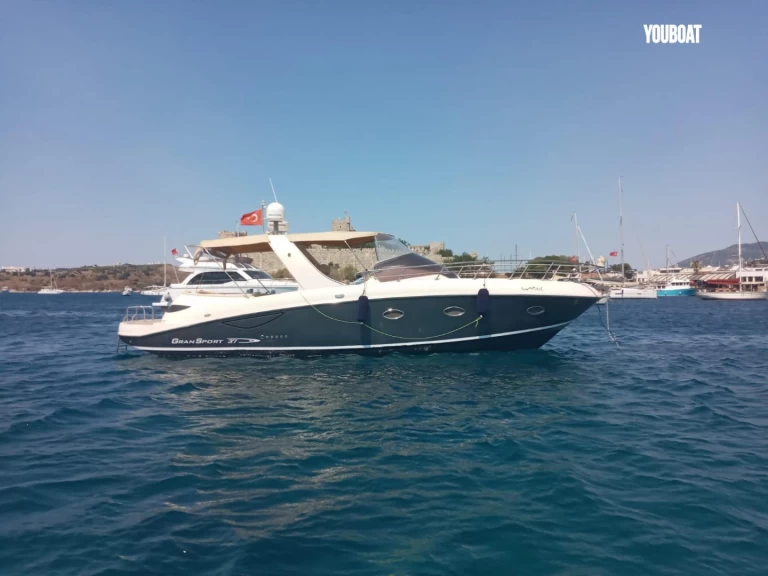 Pronajmout si Mano Marine Mano Marine 37 Grand S v Göcek 