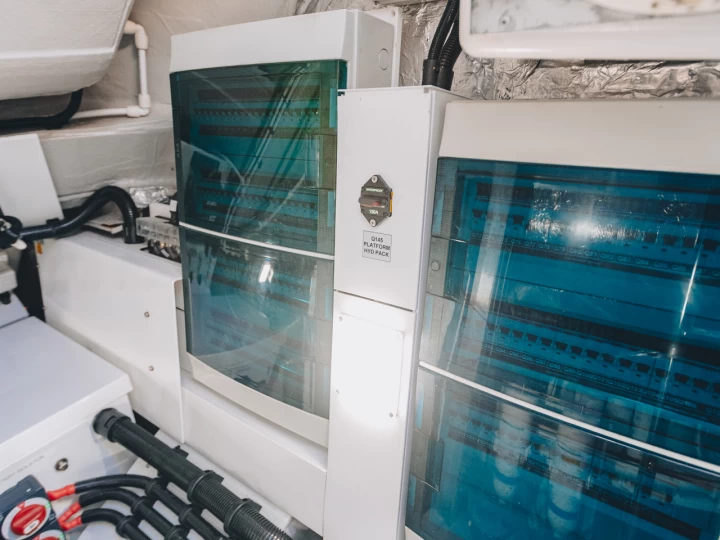 Pronajmout si Sunseeker Sunseeker 65 v Comitat de Zadar