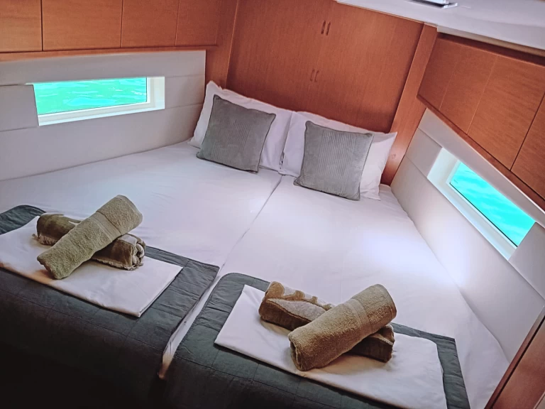 Pronájem Plachetnice v Vlycho -Bavaria Bavaria C45 Holiday