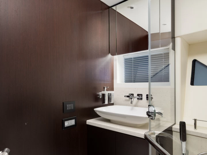 Sunseeker Sunseeker 65 jednotlivci a charterové společnosti v Split