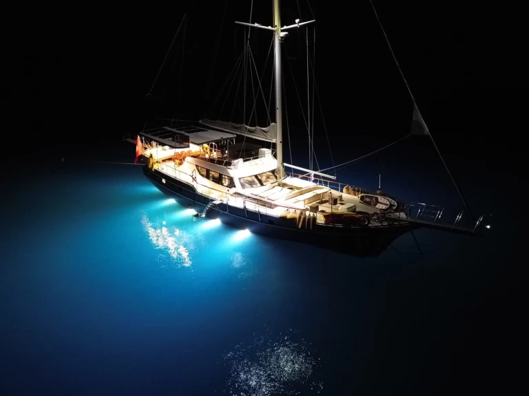 Pronájem lodi Göcek  lákavé ceny Gulet