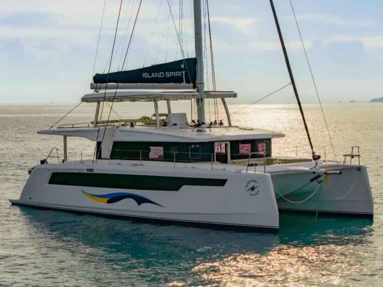 Pronajmout Katamarán se skipperem či ne Island Spirit Yachts v Mai Khao