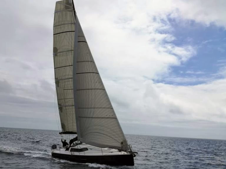 Pronájem lodi Pogo Structures Pogo 36 v Punat na Samboatu