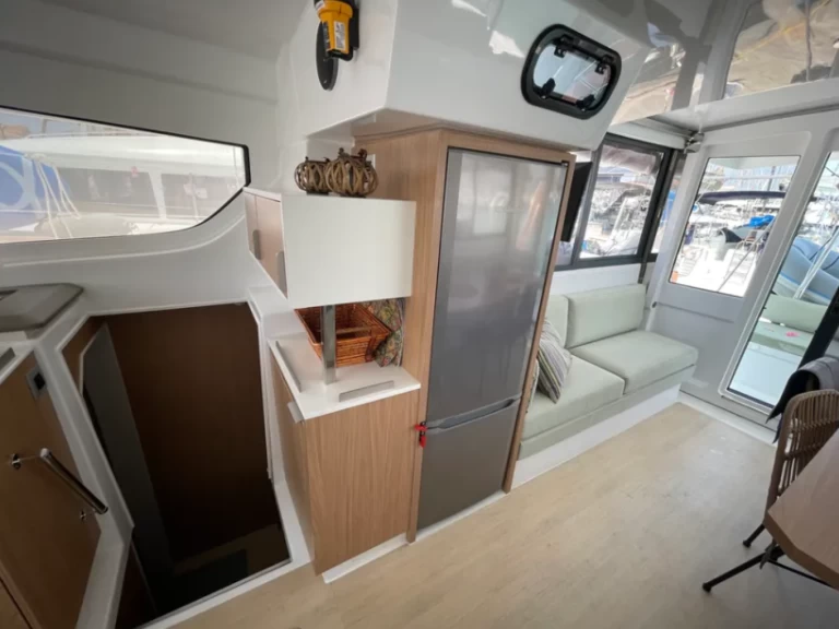 Pronájem Katamarán Bali s licencí