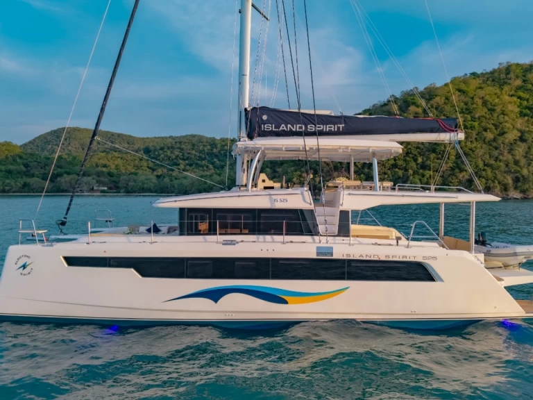 Pronájem lodi Island Spirit Yachts Island Spirit 525E v Mai Khao na Samboatu
