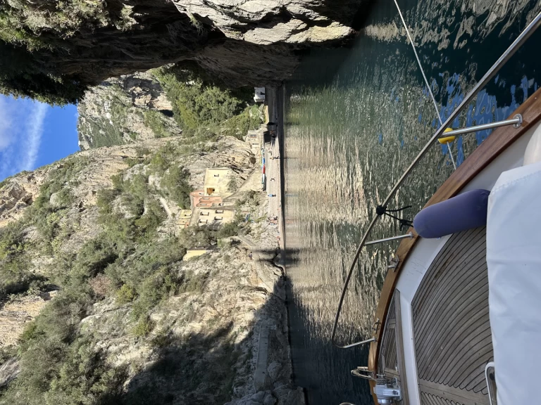 Pronájem lodi Acquaviva 30 EXE v Salerno na Samboatu