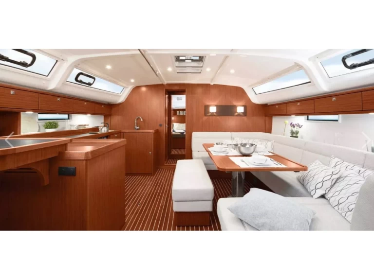 Plachetnice k pronájmu v Skiathos za nejlepší cenu