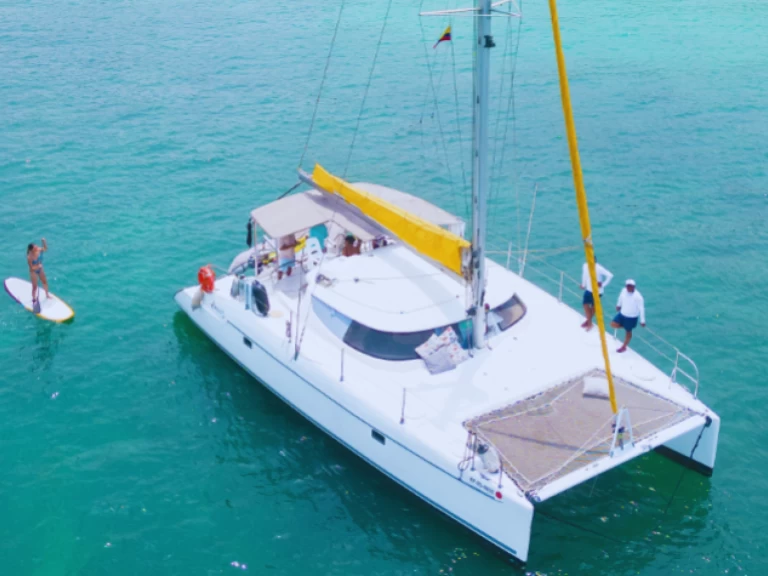 Pronajmout si Fountaine Pajot Lavezzi 40 v Cartagena