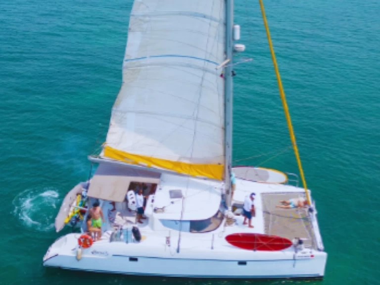 Pronájem lodi Cartagena lákavé ceny Lavezzi 40