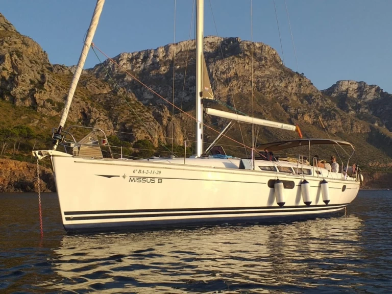 Jeanneau Sun Odyssey 44i jednotlivci a charterové společnosti v Puerto de Mogán