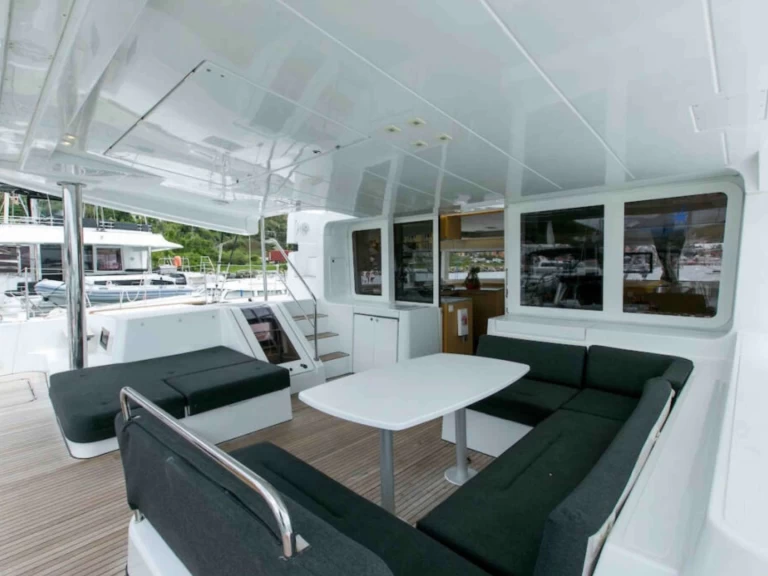 Pronájem lodi Lagoon AKANA v Split na Samboatu