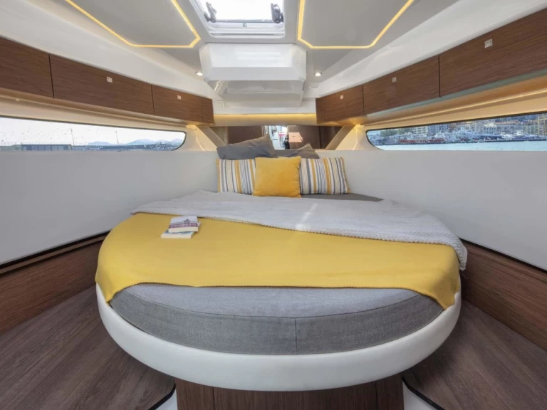 Pronájem lodi Jeanneau Merry Fisher 1095 v Biograd Na Moru na Samboatu