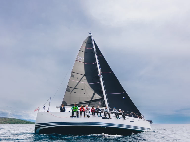 Pronájem Plachetnice X-Yachts s licencí