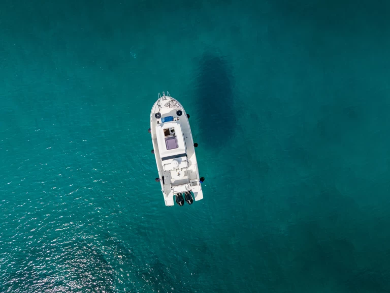 Pronajmout Motorová loď se skipperem či ne Bénéteau v Split