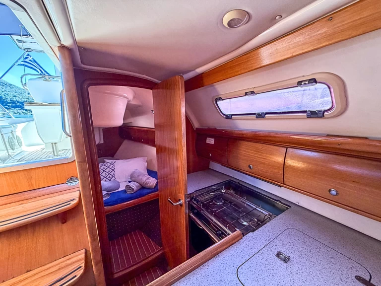 Pronajmout si Bavaria Cruiser 32 v Vlycho