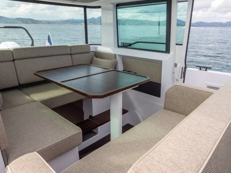 Motorová loď k pronájmu v Pýlos za nejlepší cenu