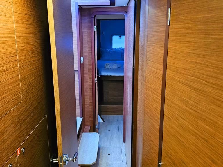 Pronájem Katamarán Lagoon s licencí